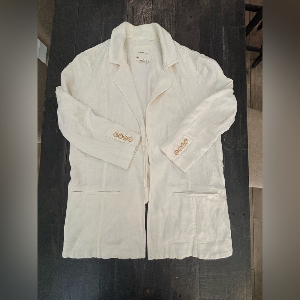 Linen Tulip Blazer by Anthropologie – Lightweight Linen Viscose Layer, Size 6 - Picture 9 of 14